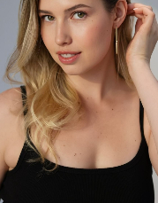 Liza (23)