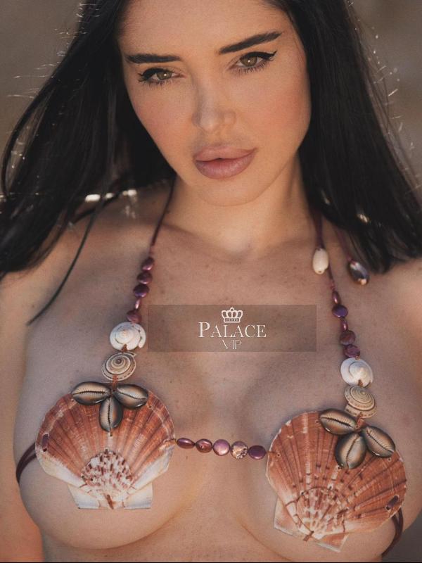 Victoria, South Kensington, French Escort