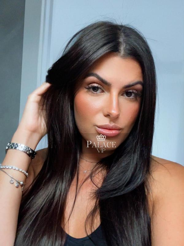 Cleo, South Kensington, Brazilian Escort