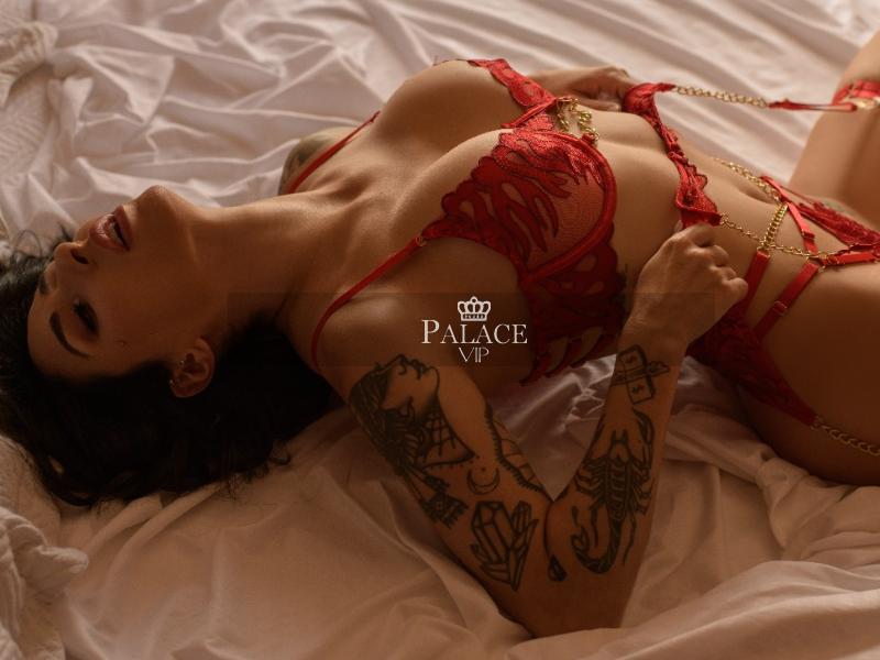 Faye, South Kensington, Brazilian  Escort