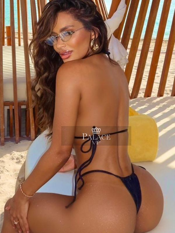 Lily, Earls Court, Brazilian Escort