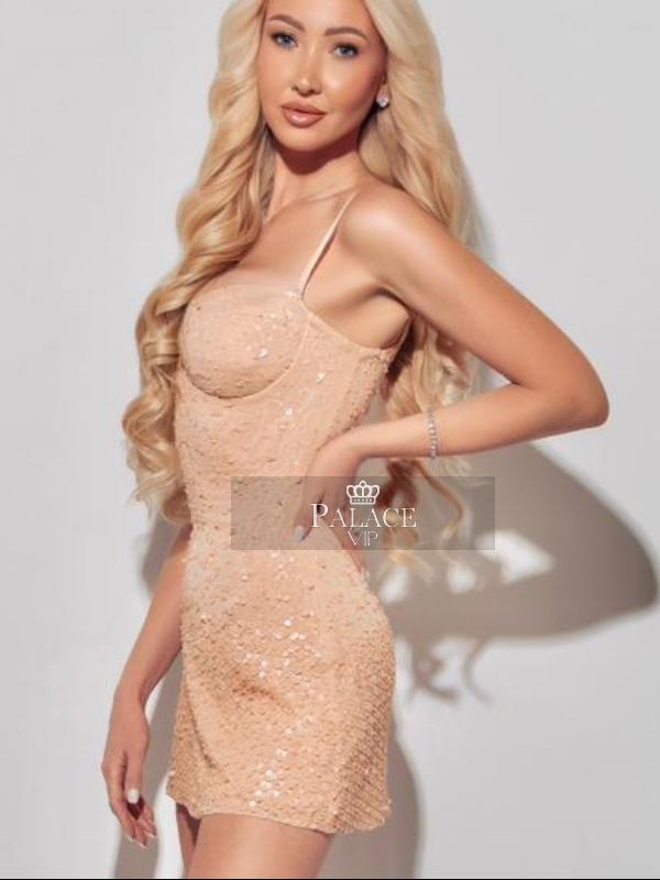 Masha, South Kensington, Russian Escort