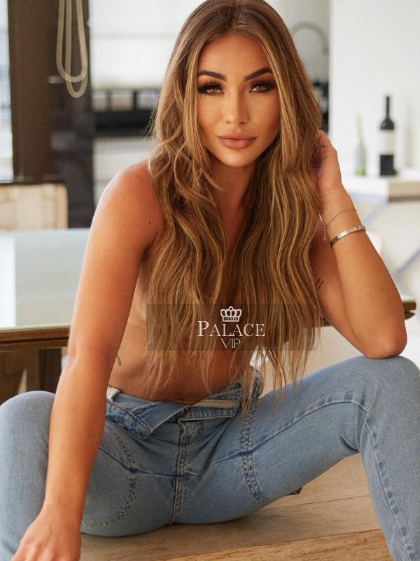 Flavia, , Brazilian Escort