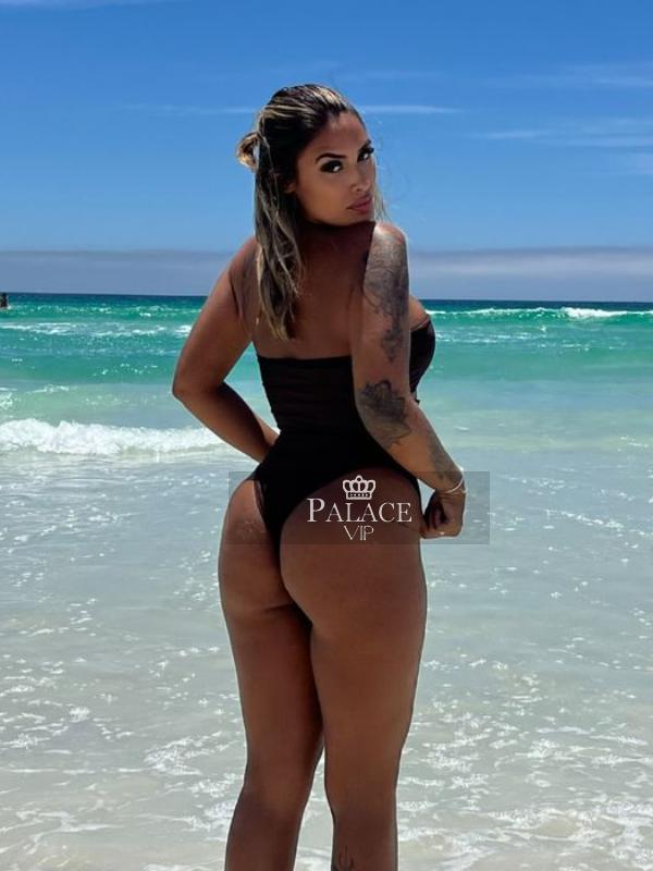 Rafaela, South Kensington, Brazilian Escort