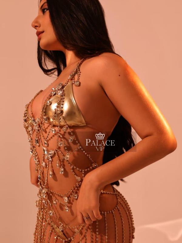 Bianca, South Kensington, Brazilian Escort