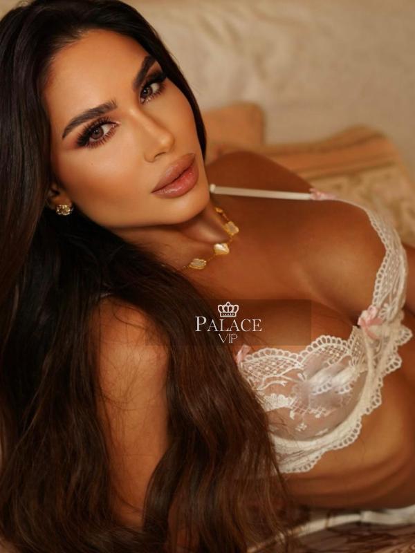Samara, Knightsbridge, Brazilian Escort