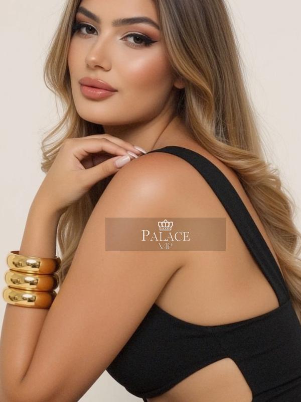 Vivian, Kensington, Eastern European Escort