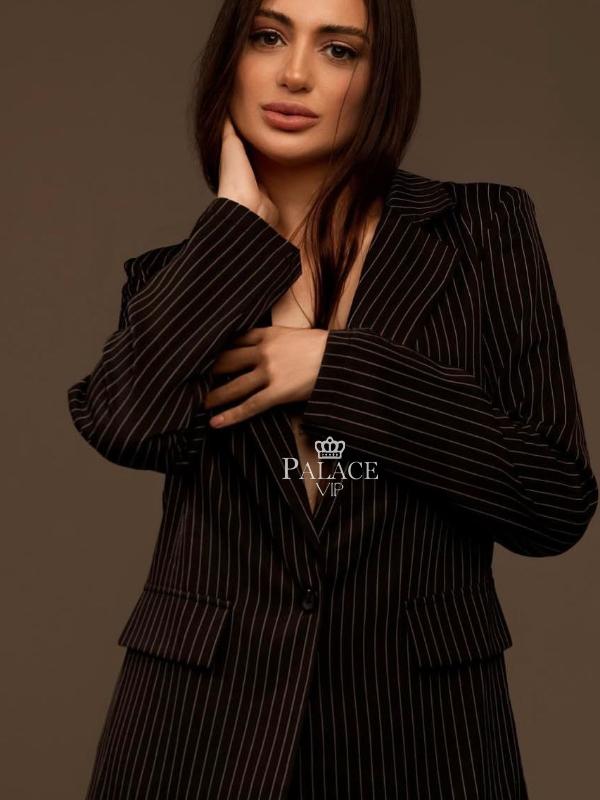 Sophie, Kensington, Brazilian Escort