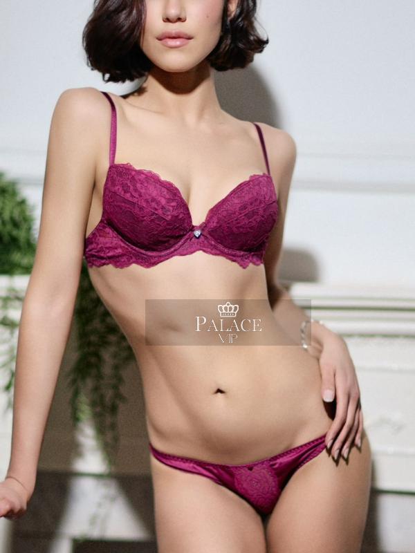 Morena, Mayfair, Spanish Escort