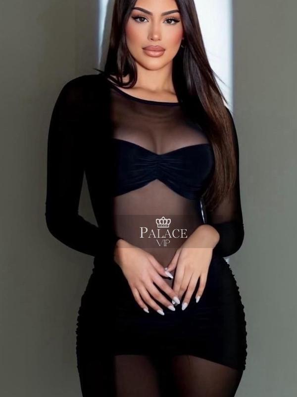 Stella, Chelsea, Italian Escort